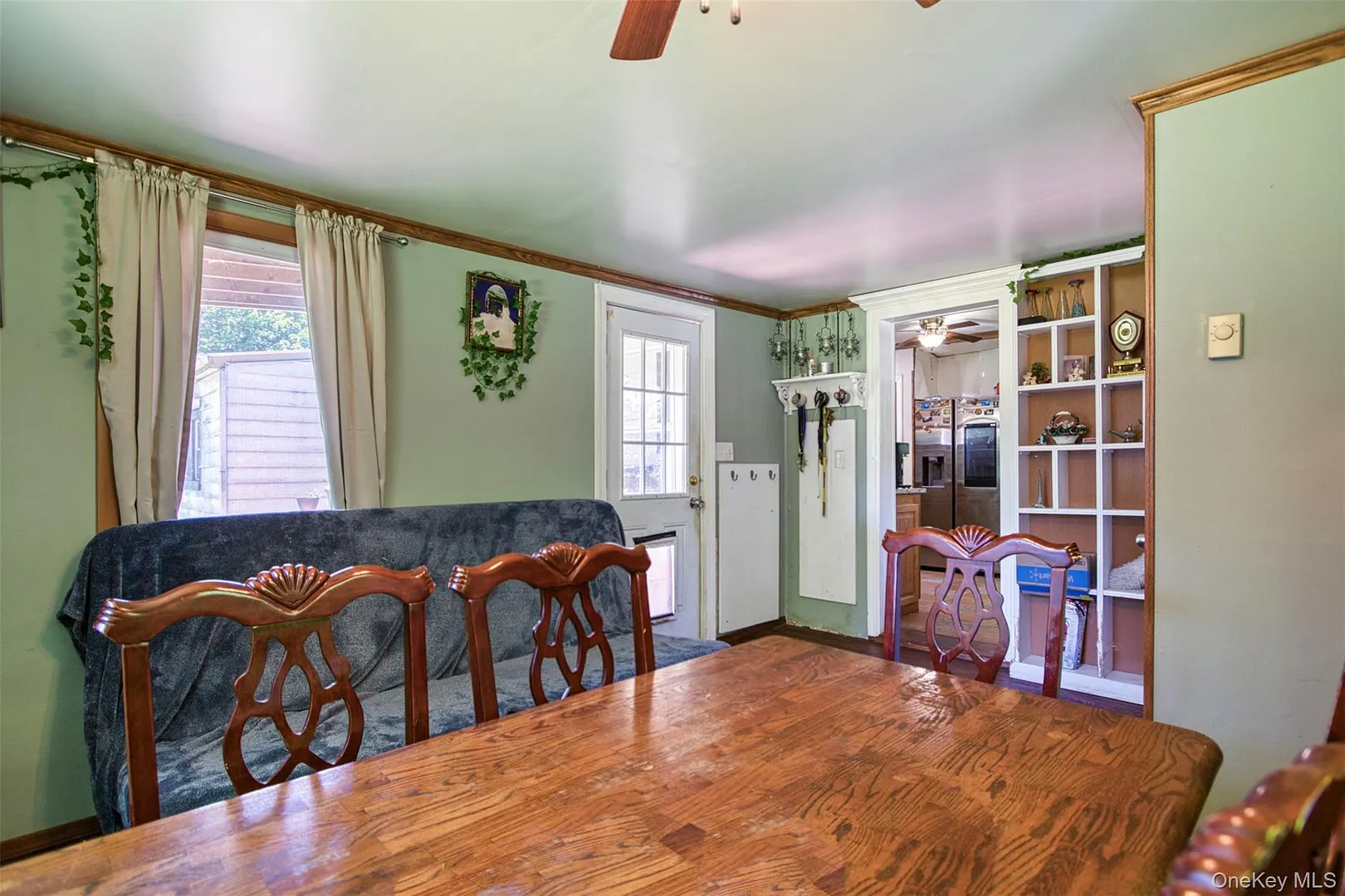 32 Mager Avenue Photo 9