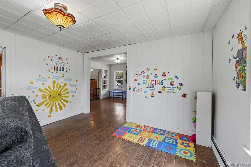 29 Blauvelt Avenue Photo 6