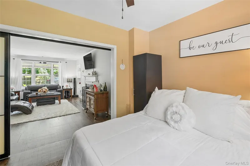 84 Pinewood Road  #1F Photo 17