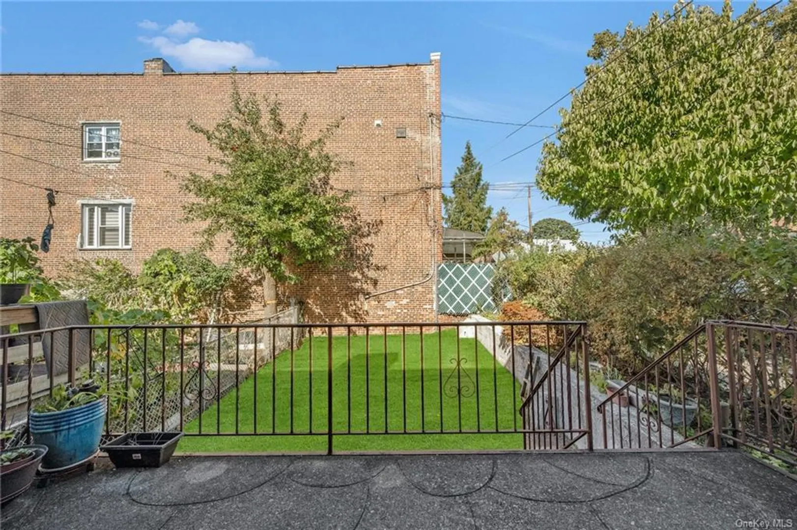 1017 Rhinelander Avenue Photo 22