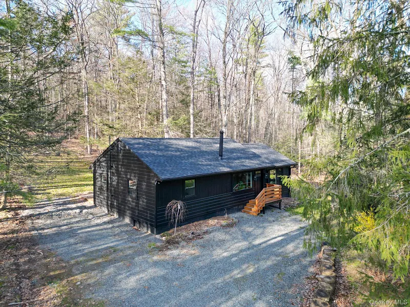 16 Burpo Lane Photo 19