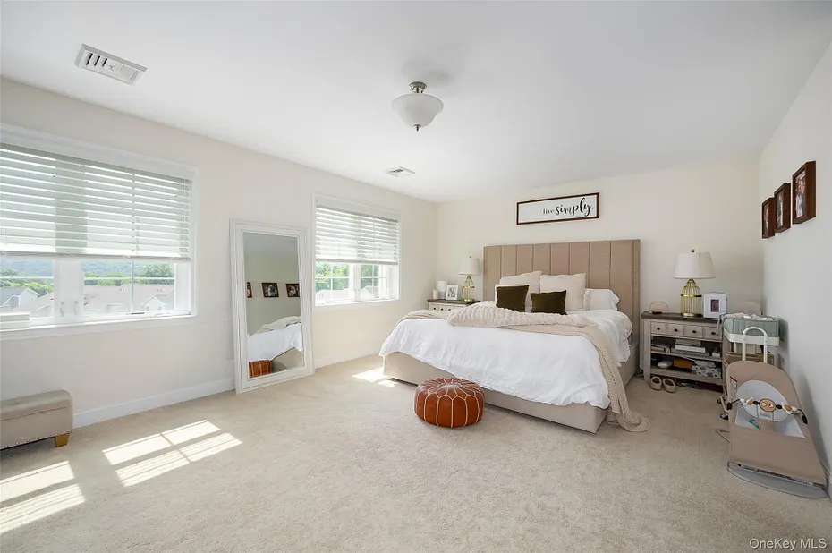 320 Hudson View Terrace Photo 10