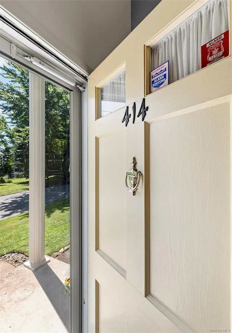 414 Maple Avenue Photo 9
