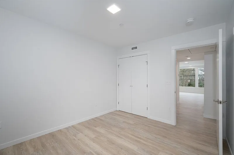 205 Beacon Street  #203 Photo 7