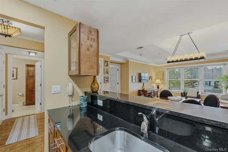 225 Stanley Avenue  #107 Photo 8