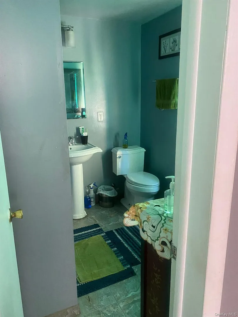 8 Morris Place Photo 7