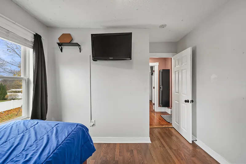 25 Calumet St Photo 34