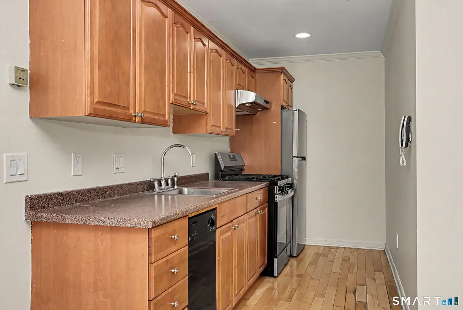 211 Main Street  #3B Photo 3