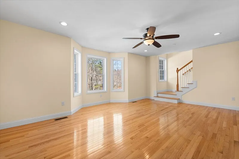 11 Rockingham Road #H Photo 15
