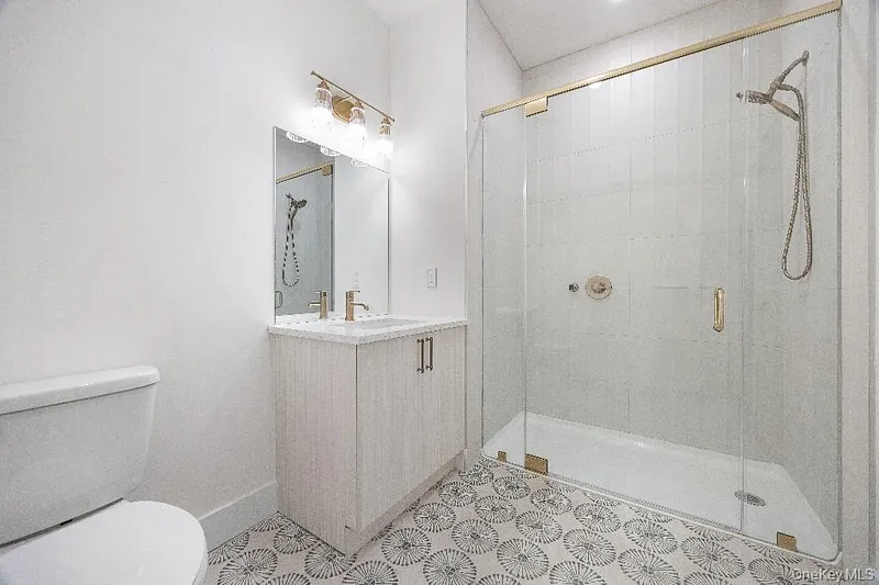 306 Bluestone Court  #104 Photo 23