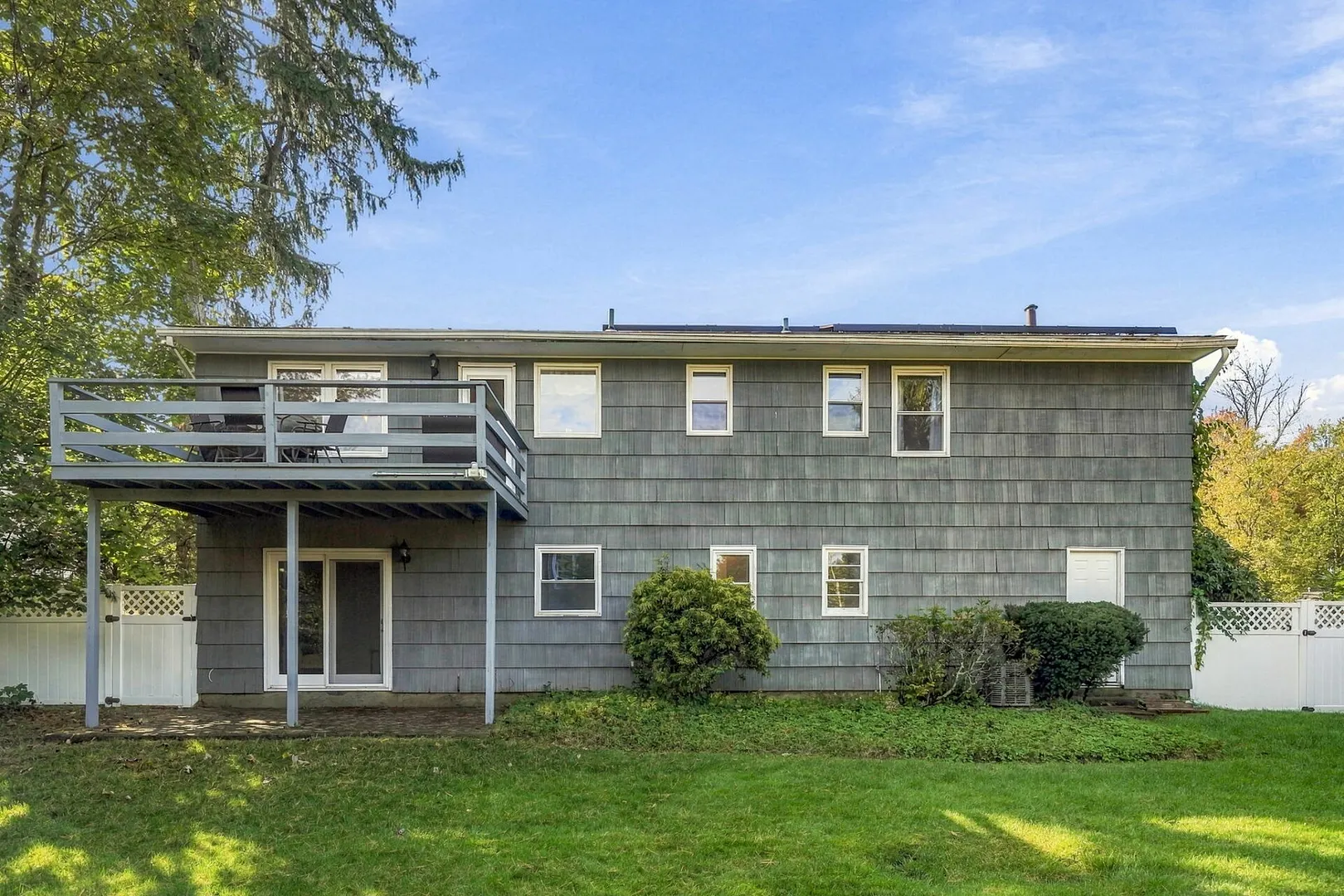7 Frost Lane Photo 24