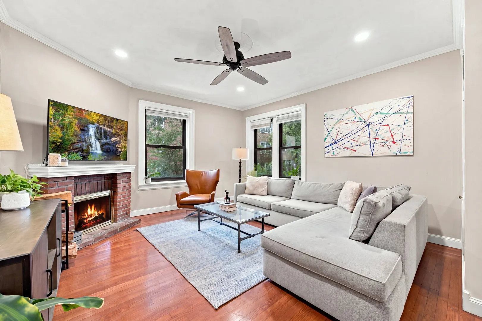 246 Bronxville Road  #i2 Photo 8