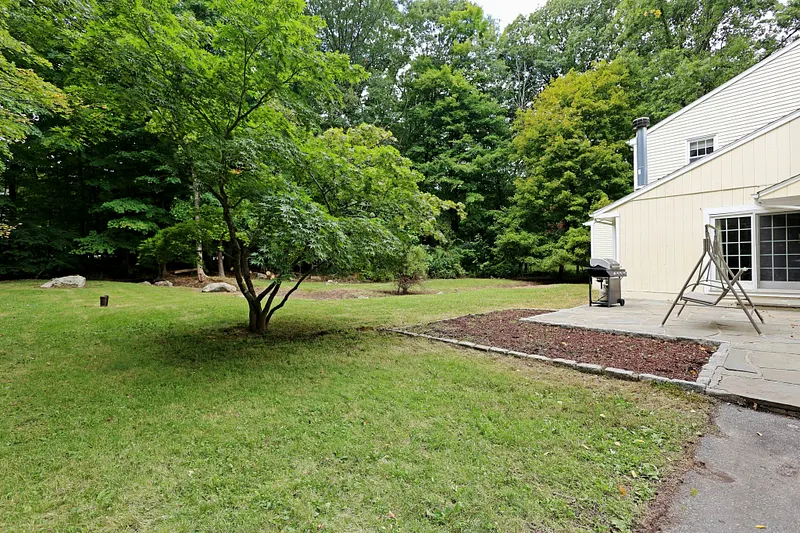 37 Adams Road Photo 38
