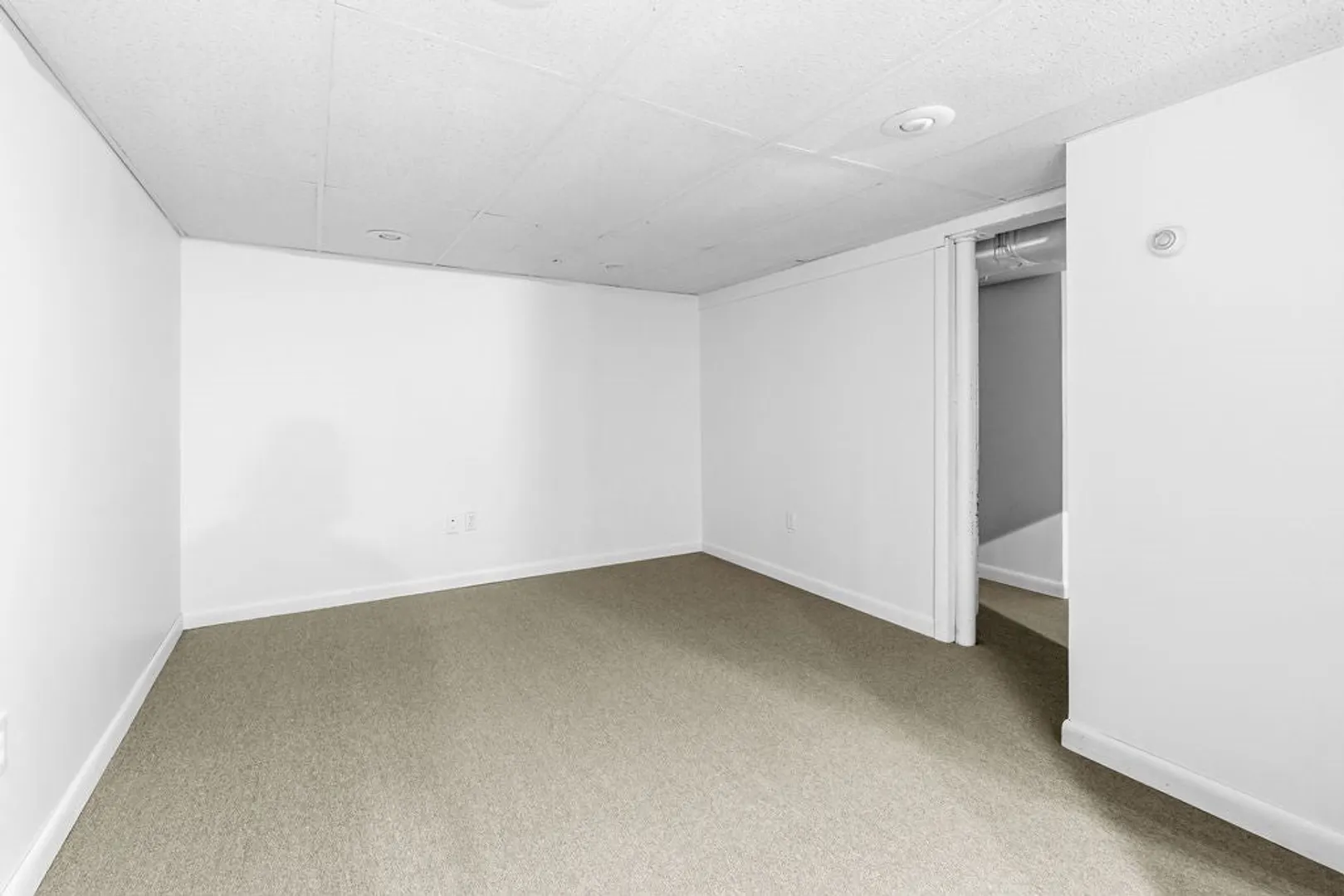 118 Summit Avenue Photo 26