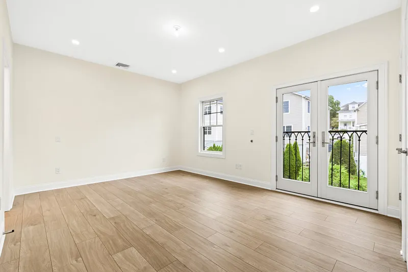 535 2nd Street  #Duplex "L" Photo 16