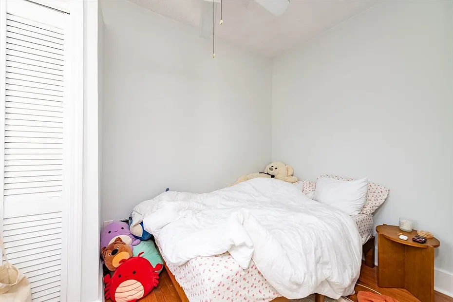 136 W 7th Street  #2 Photo 6