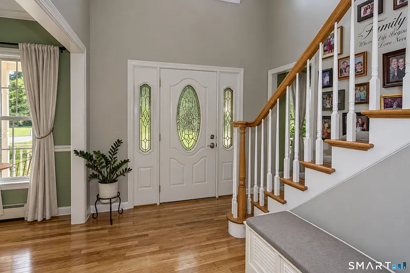 146 Long Hill Road Photo 5