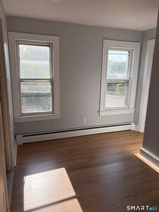 323 Saybrook Road Photo 8