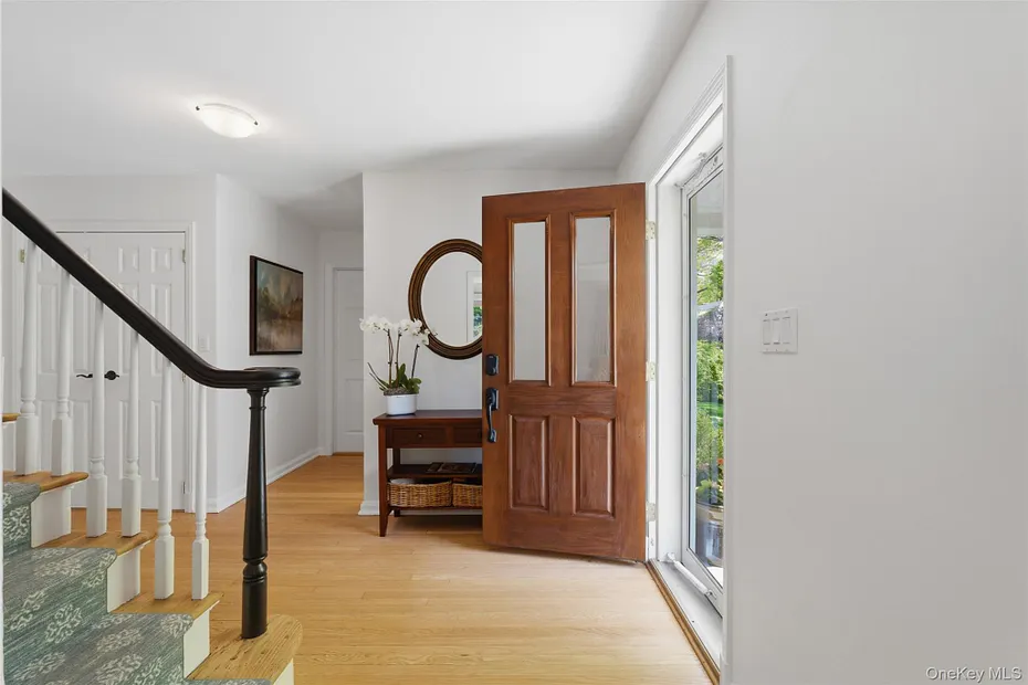 136 Devonshire Road Photo 3