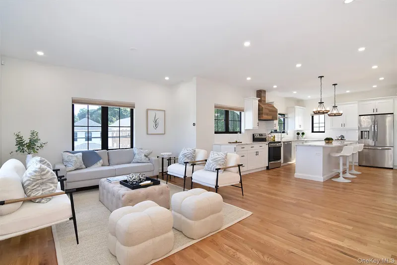 444 Sixth Avenue Photo 4