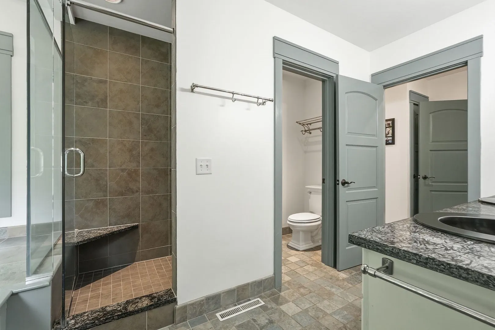 18 Eveningstar Dr Photo 18