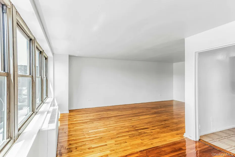 209-39 23rd Avenue  #3F Photo 6