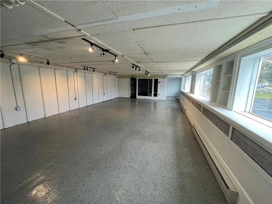 1049 Tiogue Avenue  #F Photo 8