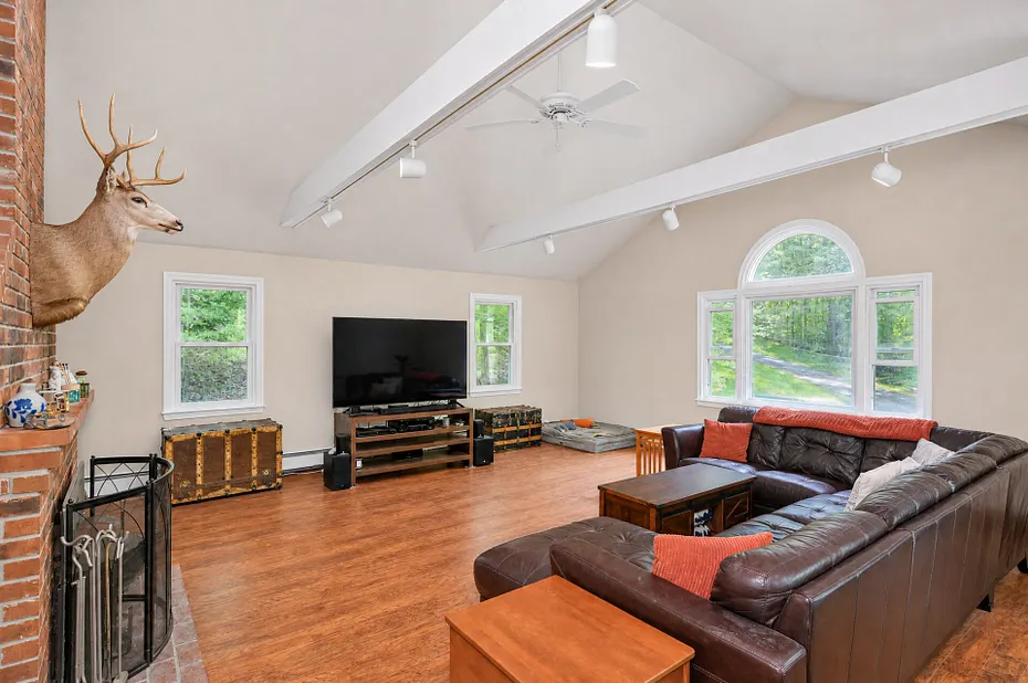 26 Mountain Laurel Lane Photo 18