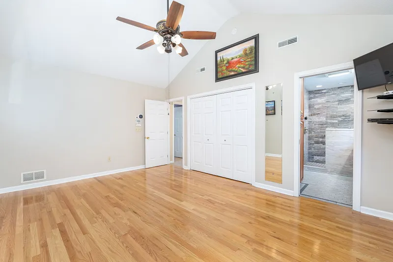 20 Alcott Road Photo 26