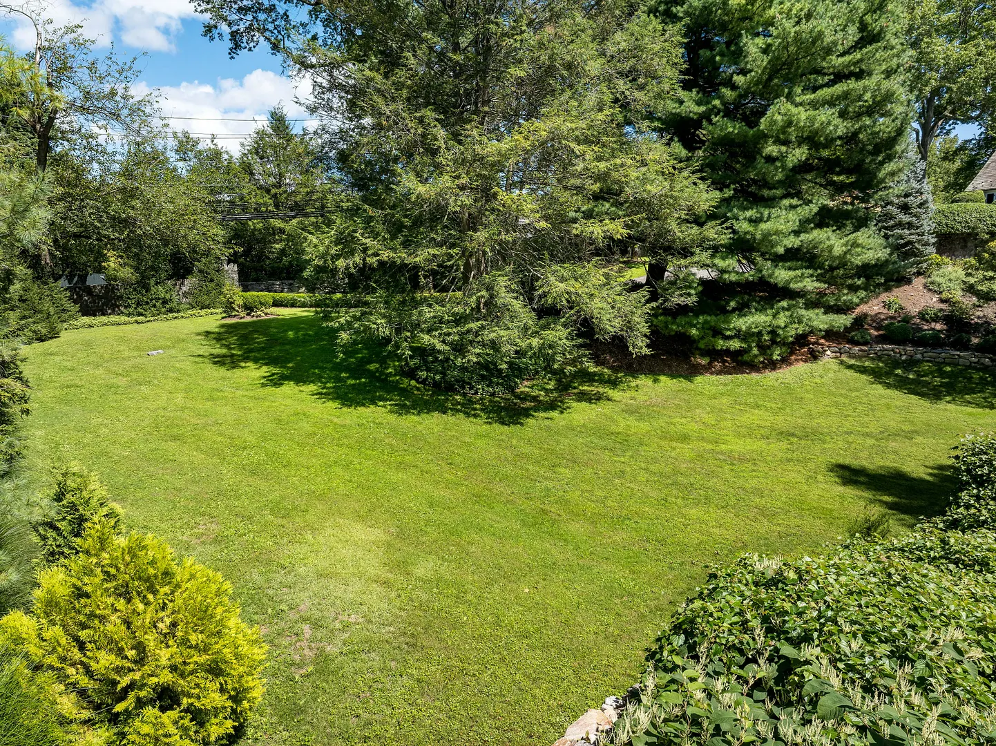74 Glenville Road Photo 23