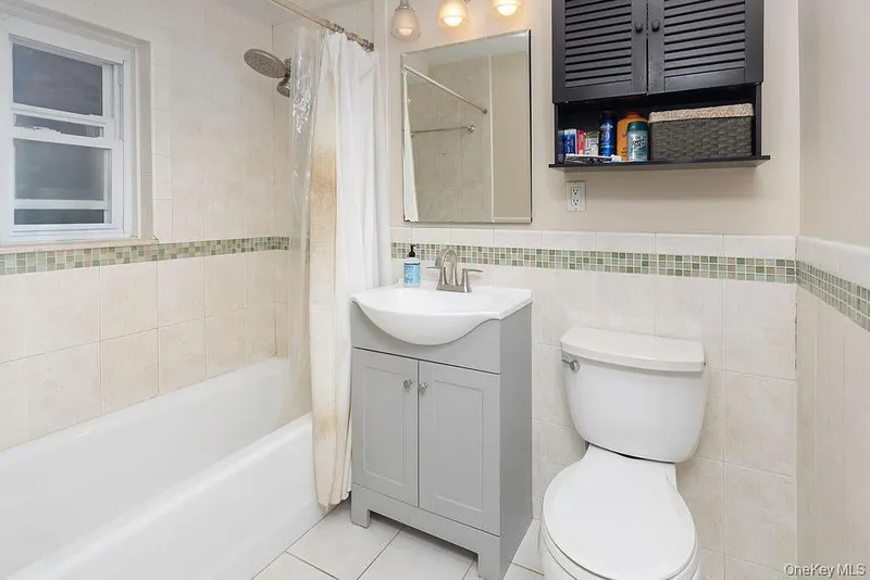 15 Leewood Circle  #1R Photo 10