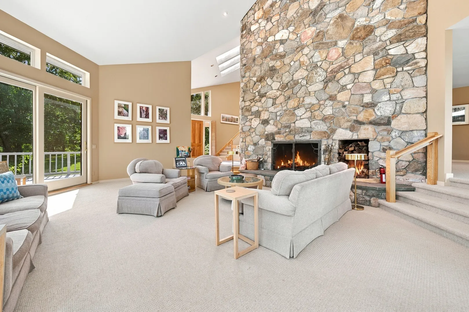 9 Ashley Lane Photo 6