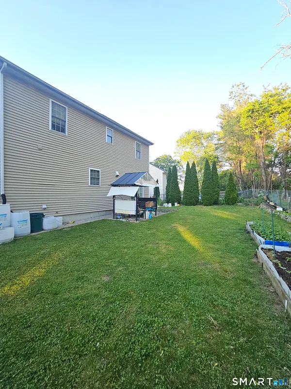 54 Alice Street Photo 30