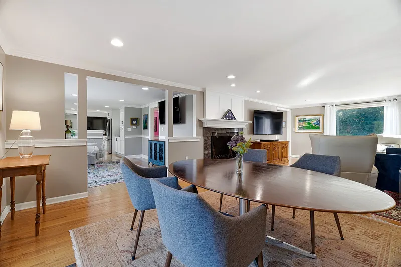 6 Jericho Drive Photo 13