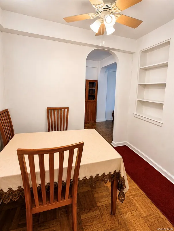 420 West 206th Street  #3G Photo 4