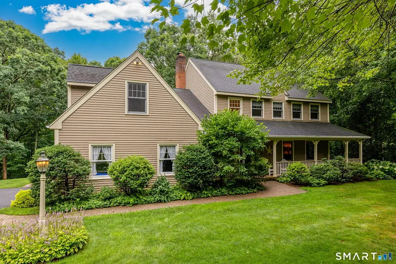 31 Knollwood Drive Photo 4