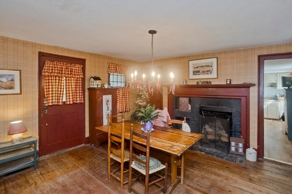 40 Somers Rd Photo 34