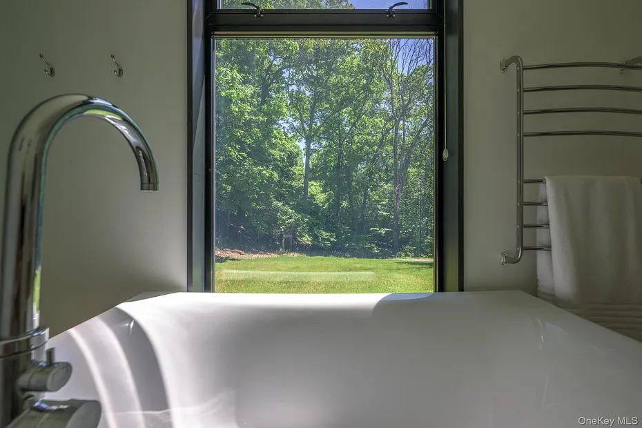 312 Sky Farm Road Photo 24