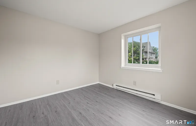 1795 North Avenue Photo 16