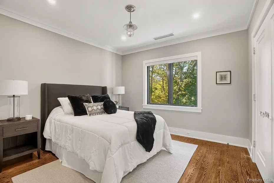 9 Kirby Lane N Photo 12