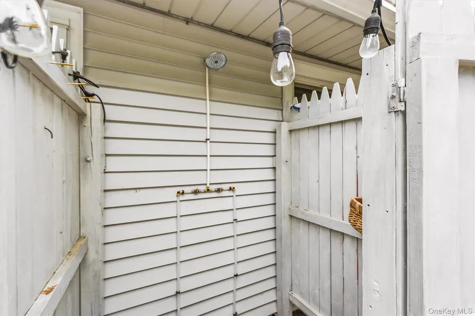 24 Tamarack Road Photo 26
