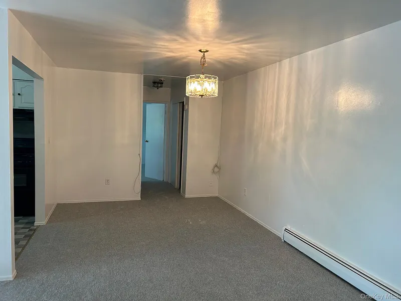 284 Sneden Place W #284 Photo 14