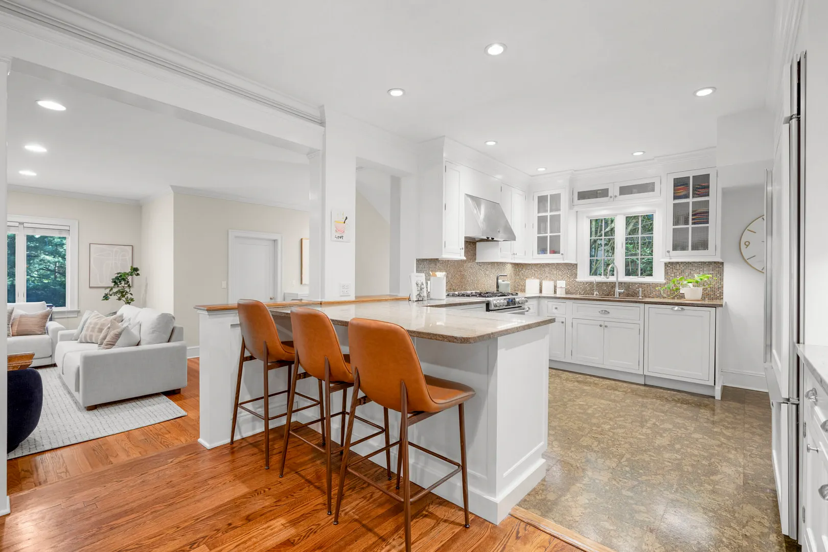 7 Poplar Road Photo 12