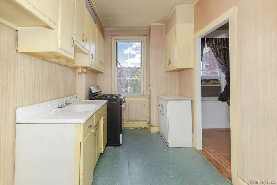 3513 76th Street  #51 Photo 14