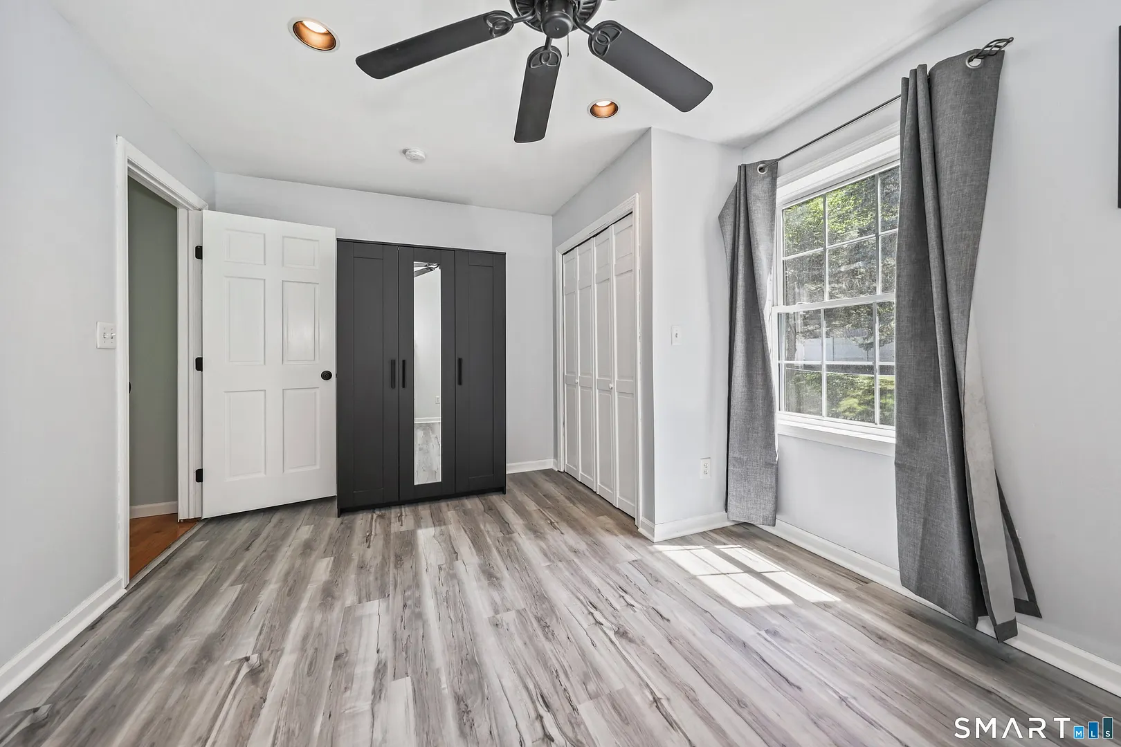49 Schenck Lane Photo 15