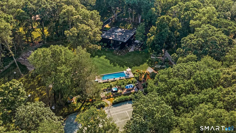 17 Pine Ridge Road Photo 5