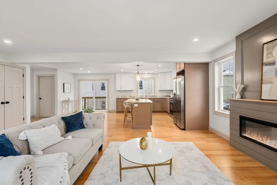 2 Lodi St  #A Photo 10