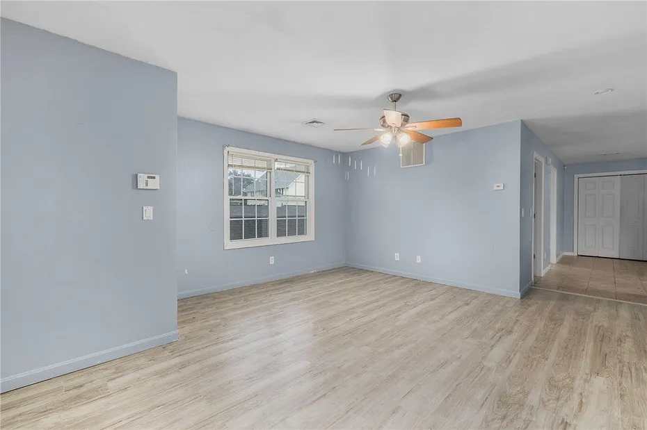 22 Aiken Street Photo 16