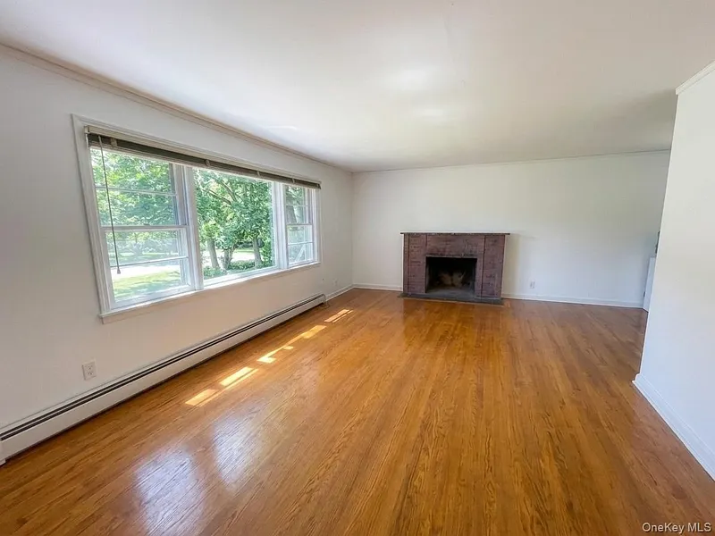 177 Longvue Terrace Photo 3