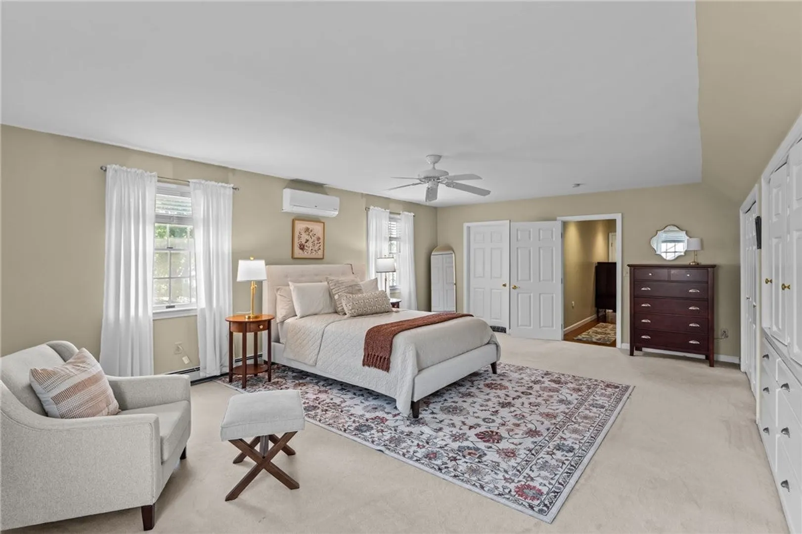 14 Wolcott Avenue Photo 32